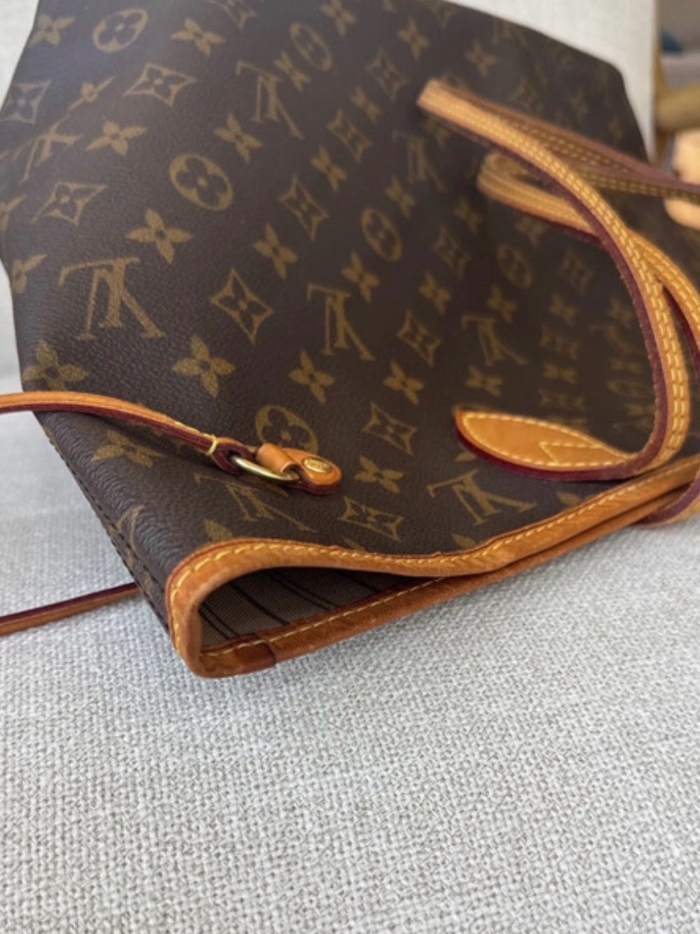 Louis Vuitton Brown Monogram Canvas Neverfull MM - Picture 6 of 16